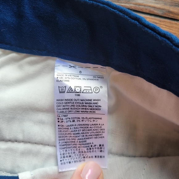 Banana Republic Factory Pique Sailor Shorts in Estate Blue, Size 8 - Picture 5 of 7